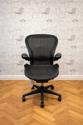 Herman Miller Aeron Classic Size B (Refurbished)
