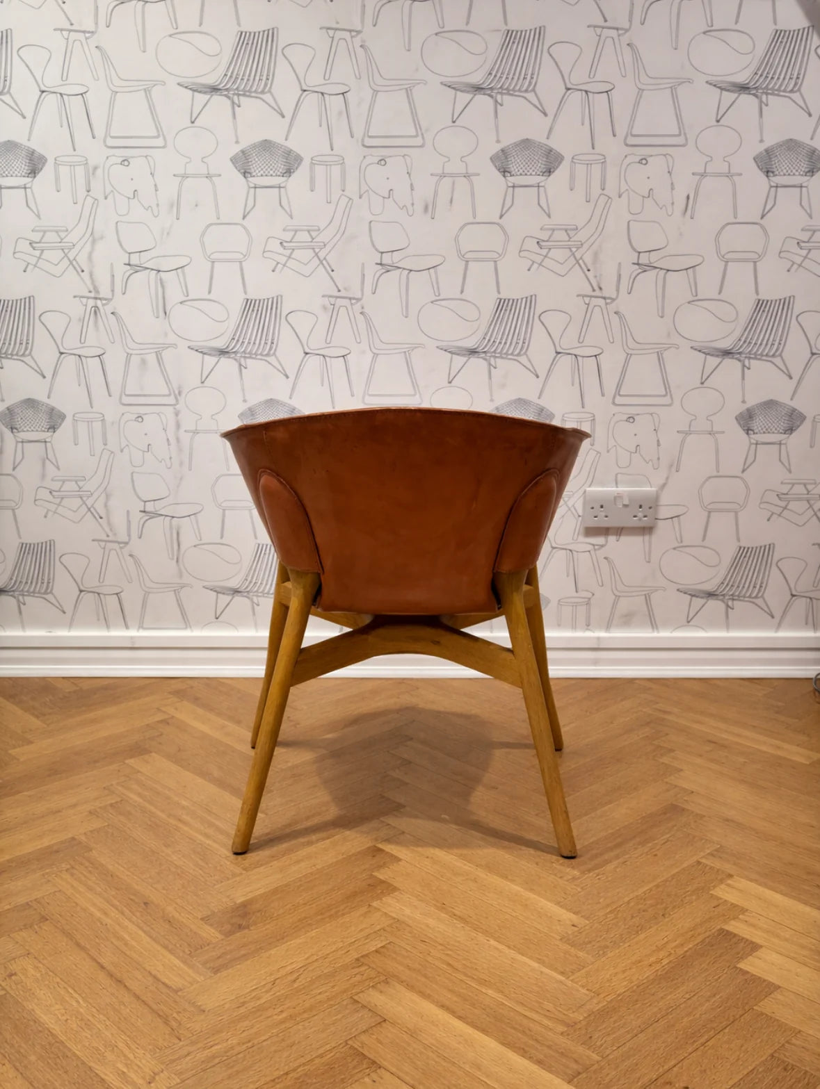 Pair of Hem Pocket Chair’s