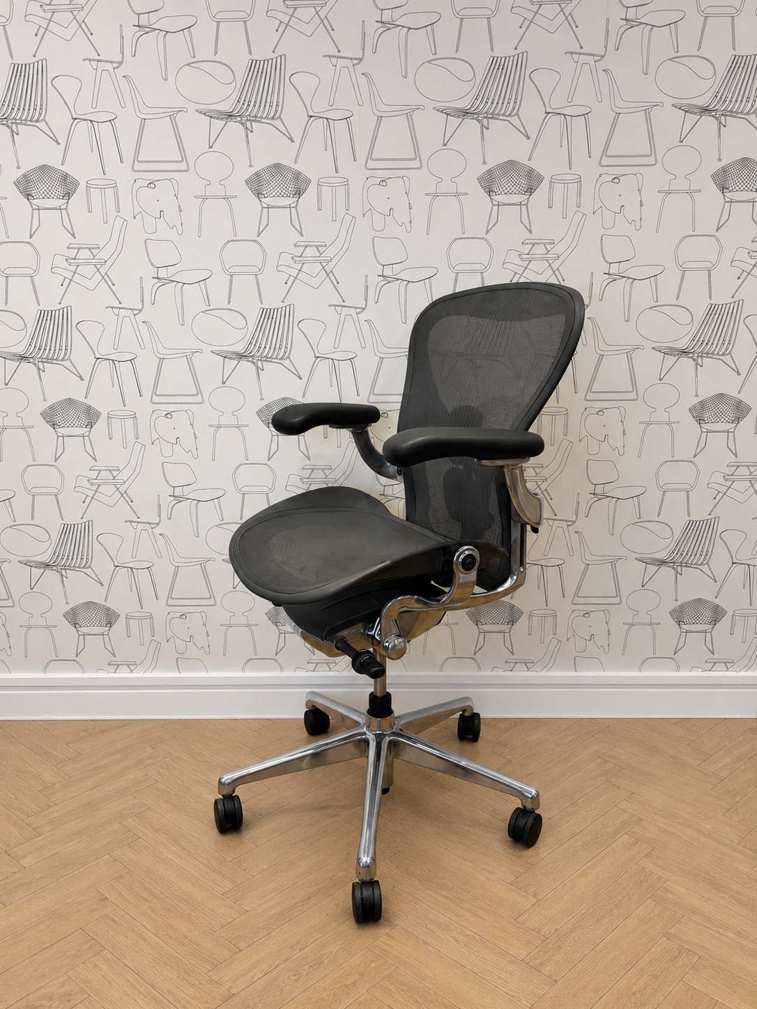 Herman Miller Aeron Remastered With Polished Aluminium Base Fully Loaded with PostureFit Lumbar Support