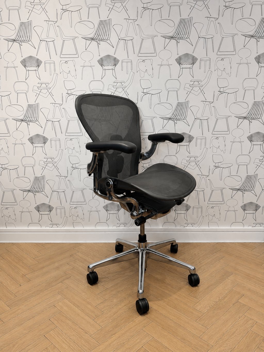 Herman Miller Aeron Remastered With Polished Aluminium Base Fully Loaded with PostureFit Lumbar Support