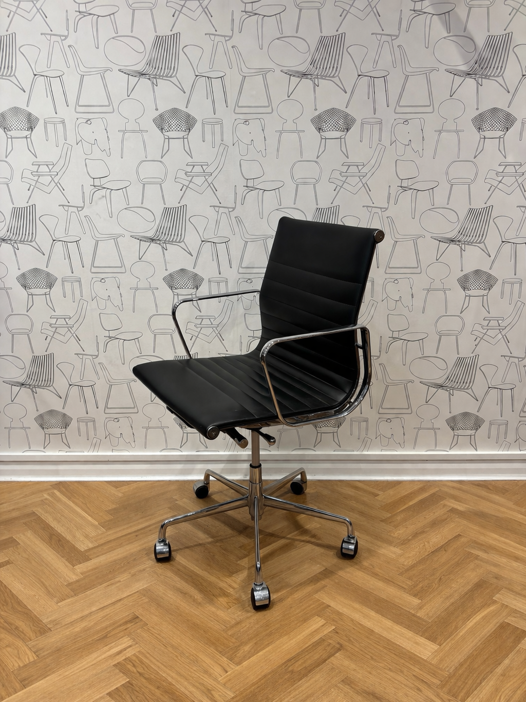 Elite Enna Executive Office Chair (Used)