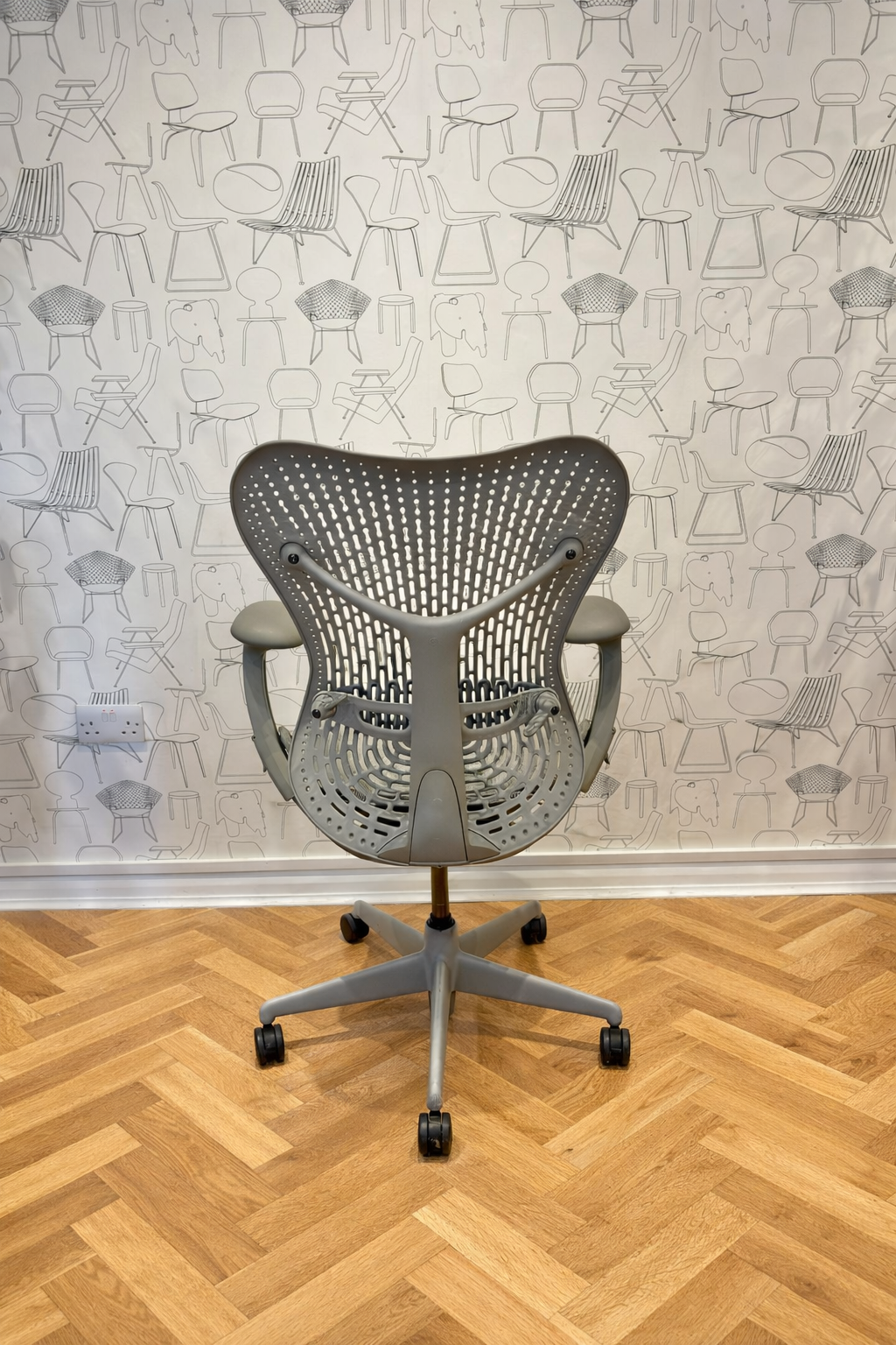 Herman Miller Mirra 1 Grey (Refurbished)