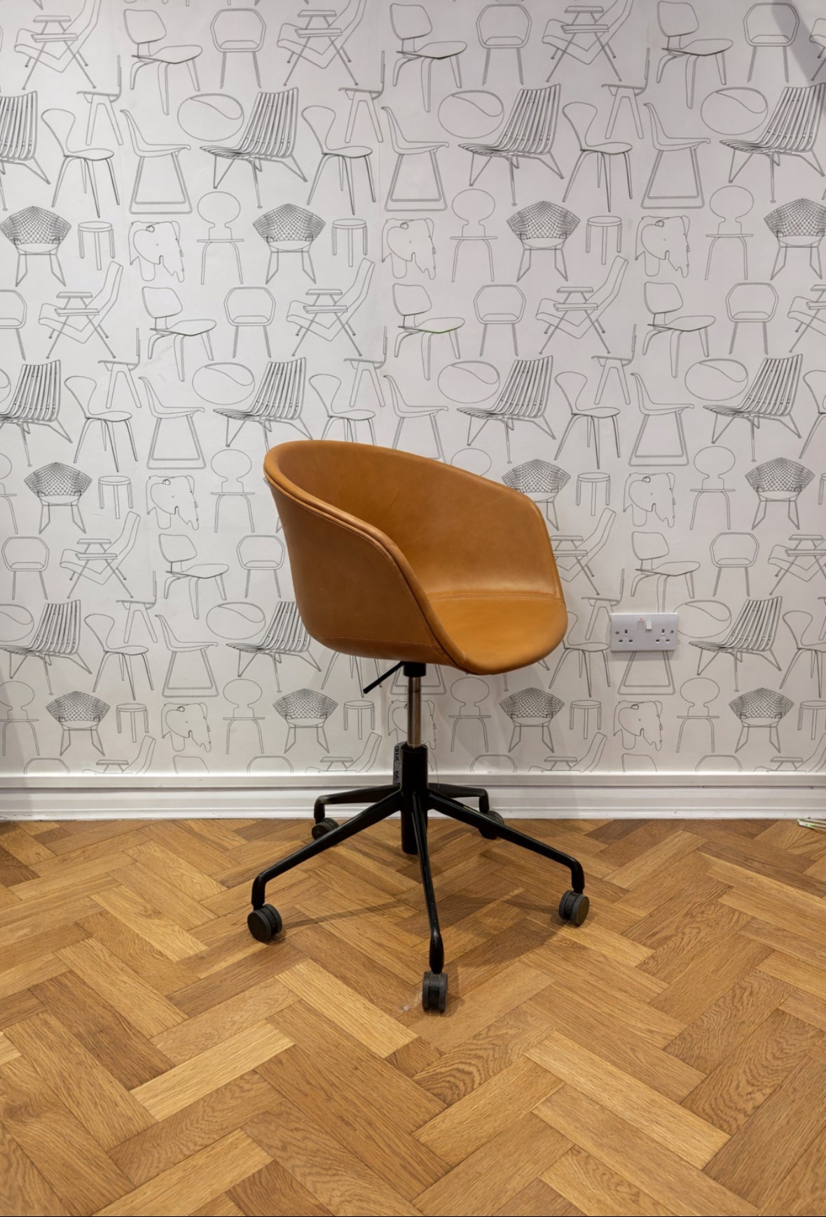 Hay AAC 53 about an office chair