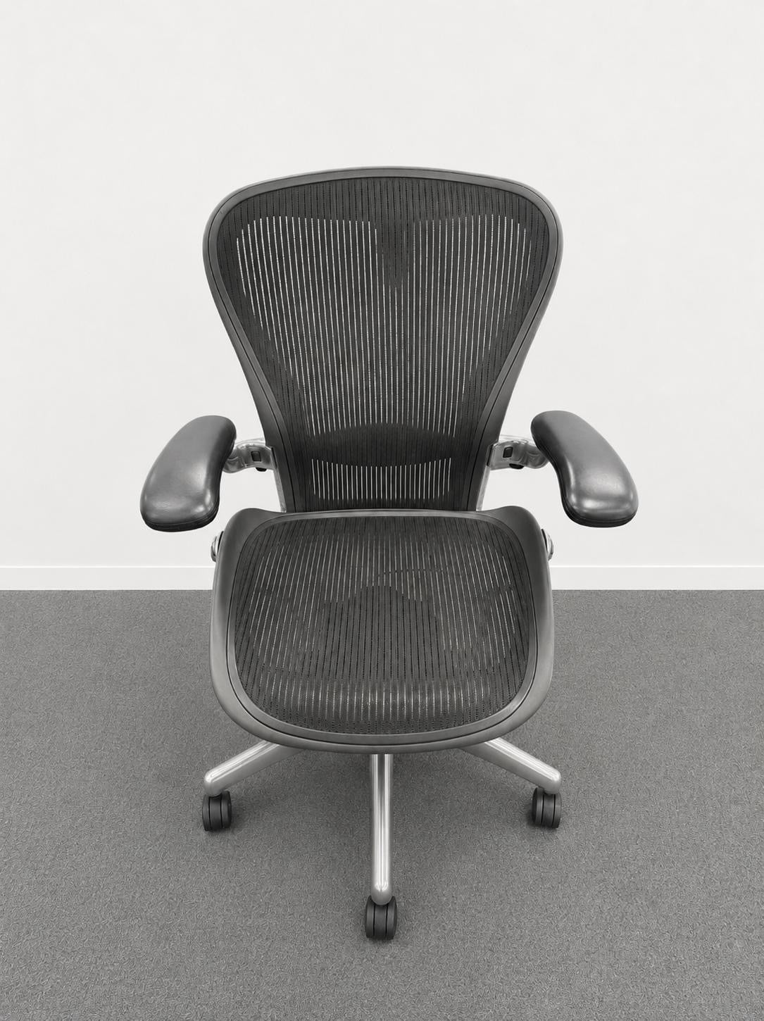 Herman Miller Aeron Classic with Polished aluminium Frame + Leather Arm Pads (Fully Loaded) Size C (Refurbished)