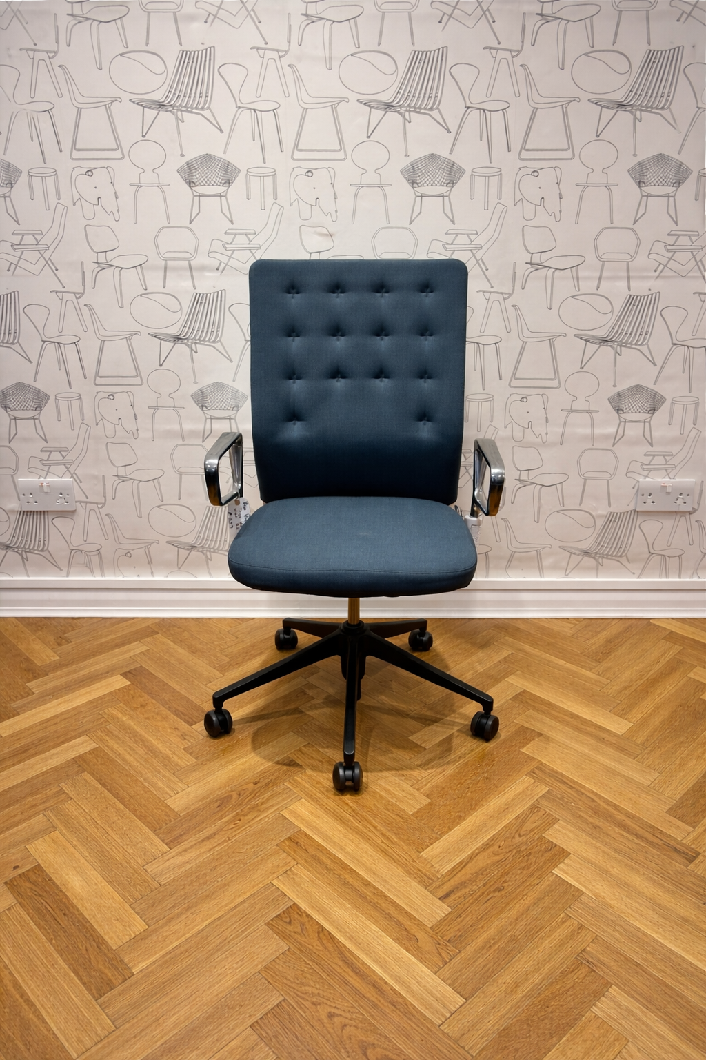Vitra ID Trim Office Chair (Used)