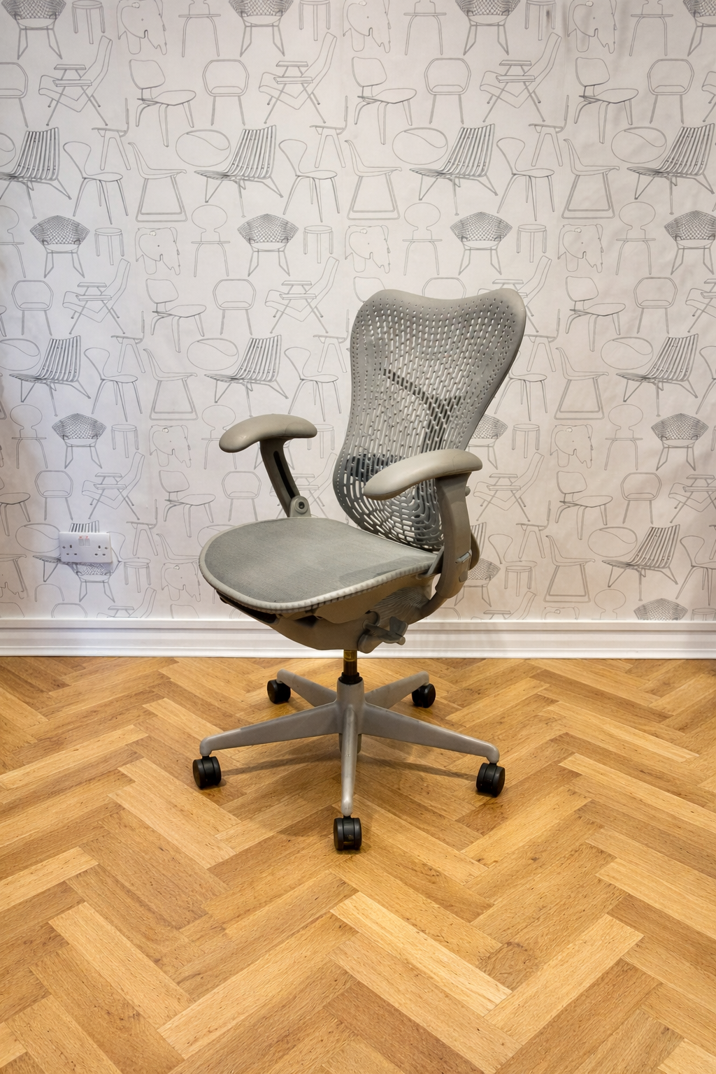 Herman Miller Mirra 1 Grey (Refurbished)