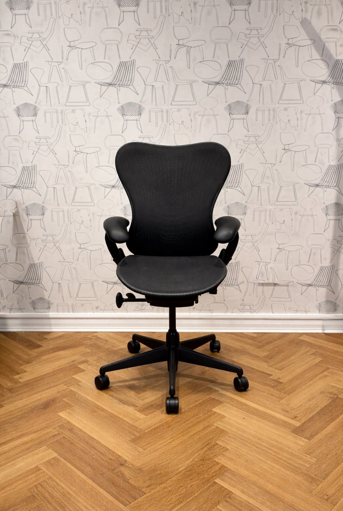 Herman Miller Mirra 1 Butterfly in Black (Refurbished)