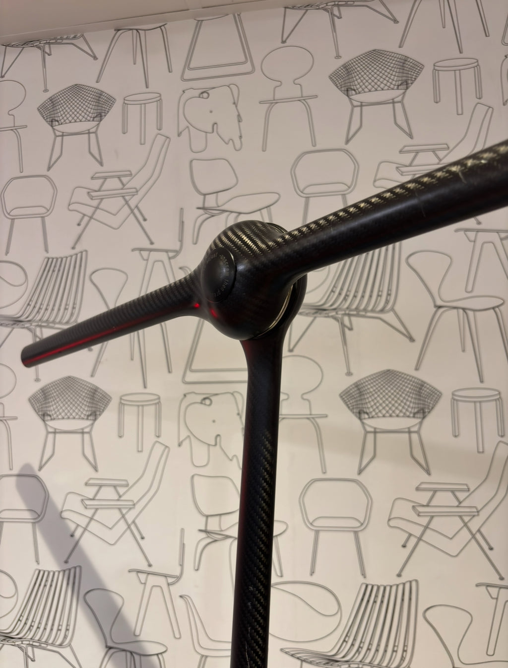 Ono Carbon Fibre Floor Lamp