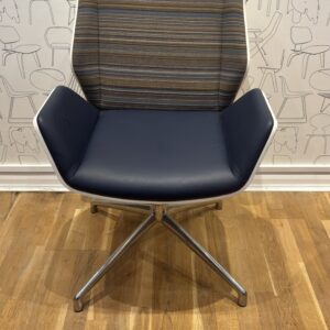 Boss Kruize Swivel Chair